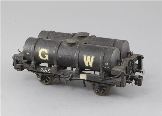 A Gauge 1 GWR gas cylinder wagon, black with auto coupling, No 165
